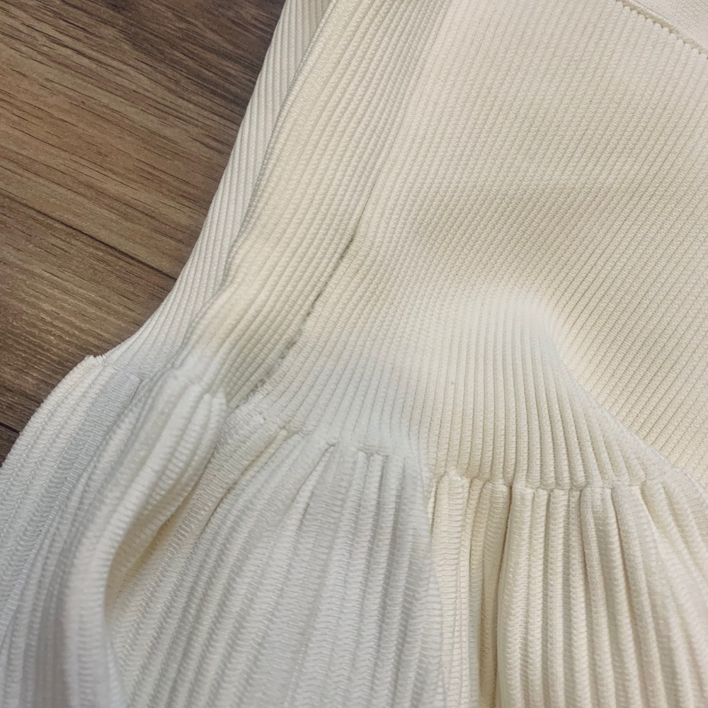 BCBGMaxAzria Valeria Ruffled White Skirt - Picture 11 of 11